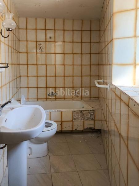 Foto 4e02bd1b-17bb-4c93-afd4-9d3e8854eba0. Casa aparellada a Molledo