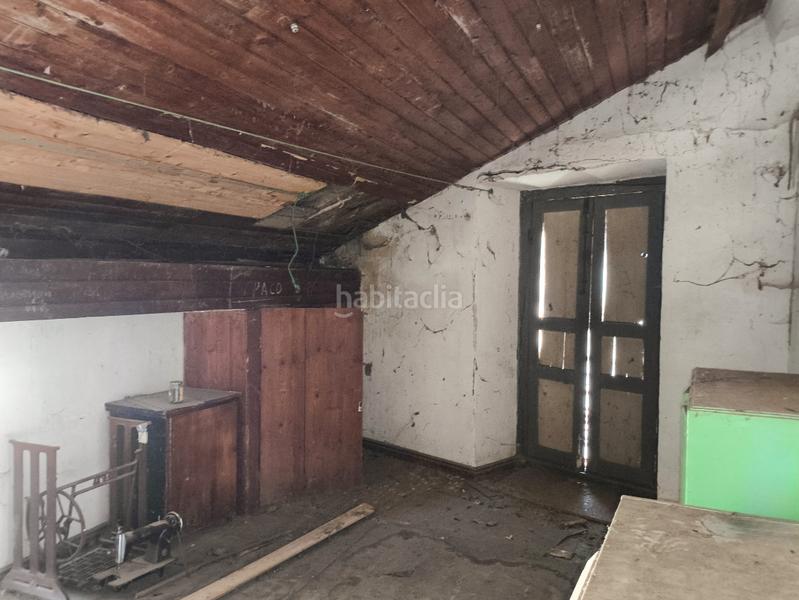 Foto 9abdd851-7fd5-4d81-8097-f7ff5bccb1f6. Casa aparellada a Molledo