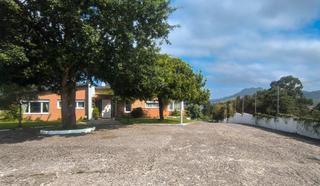 Xalet  Barrio cutios. Chalet independiente con jardín de 10.890 m²