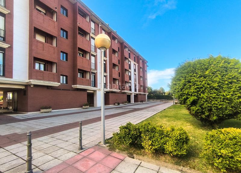 Foto 98d5f819-f7a2-463d-a18b-eb6e9bc83faa. Etagenwohnung mit heizung parking pool in Alisal - San Román Santander