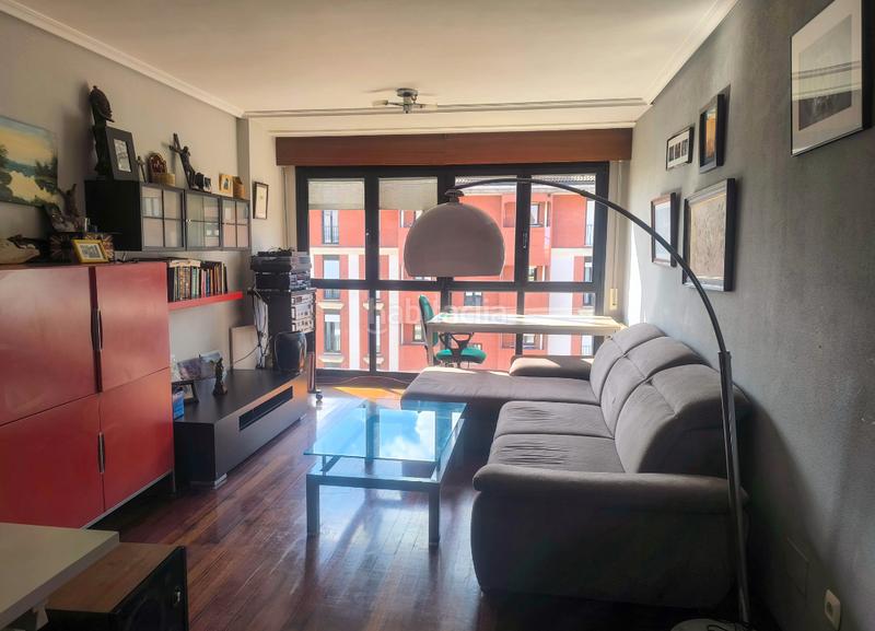 Foto cdd74710-6ff2-41c7-88b9-f0c718dc63c9. Etagenwohnung mit heizung parking pool in Alisal - San Román Santander