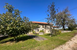 Chalet  Barrio san roque. Vivienda con 3 apartamentos tur�sticos y terreno de 2.957 m� urb