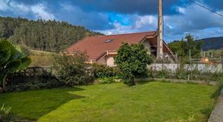 Doppelhaus  Urbanización torres-altos de torres. Chalet pareado con jardín de 271 m²