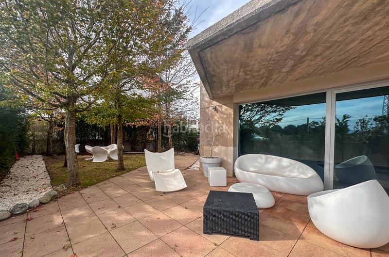 Foto 069f6340-2c25-4038-9ed4-5c07594bca5d. Chalet  individual situado en maoño en Maoño - Azoños Santa Cruz de Bezana