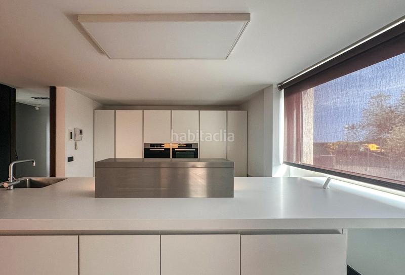 Foto 14e6e2ad-b067-43ed-997b-e37d0896e475. Chalet  individual situado en maoño en Maoño - Azoños Santa Cruz de Bezana