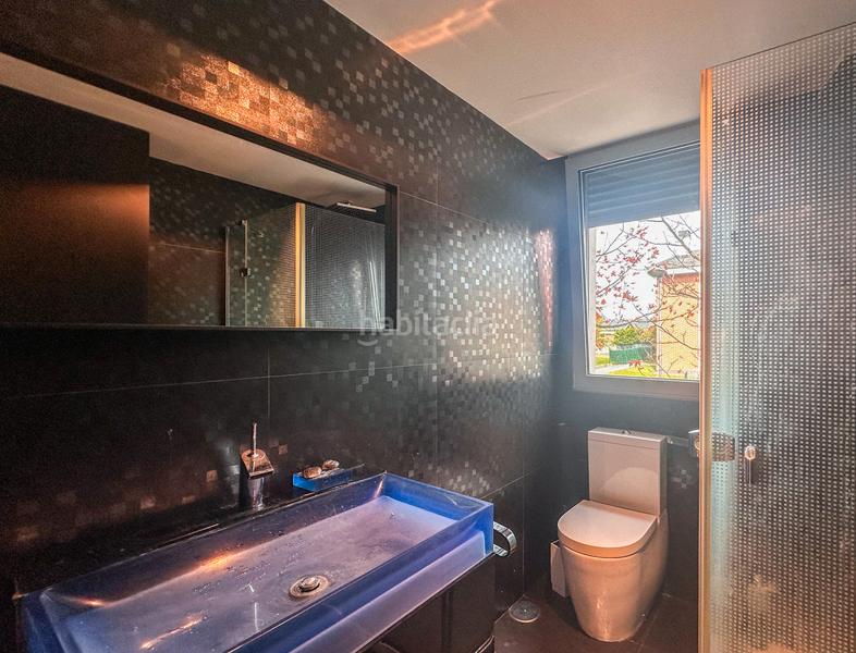 Foto 35f8034e-0fe0-43a4-8c39-c04b7a5d8c8f. Chalet  individual situado en maoño en Maoño - Azoños Santa Cruz de Bezana