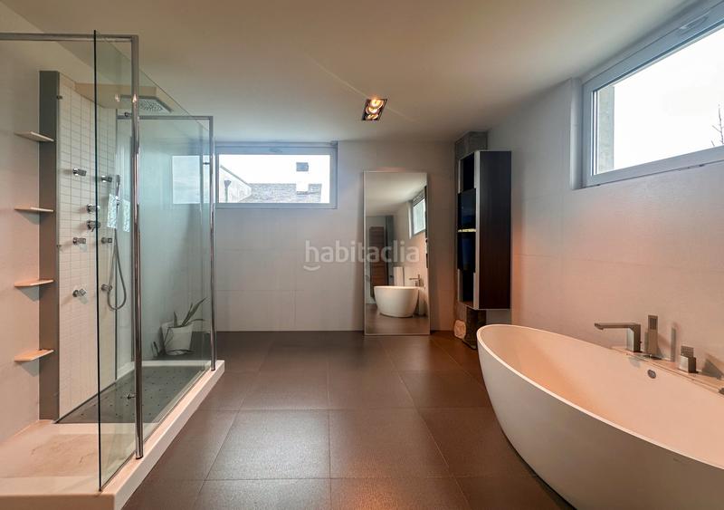 Foto a57c69ff-f380-4f4b-b6f4-66549a1edc7d. Chalet  individual situado en maoño en Maoño - Azoños Santa Cruz de Bezana