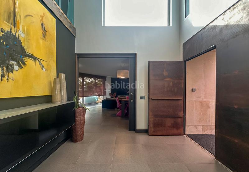 Foto c926ee19-ea81-48cc-81a7-09bd9725aacd. Chalet  individual situado en maoño en Maoño - Azoños Santa Cruz de Bezana