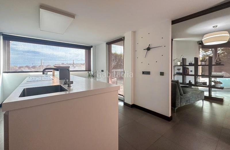 Foto e179fcde-9ced-4a24-a84a-d2af06c35a30. Chalet  individual situado en maoño en Maoño - Azoños Santa Cruz de Bezana