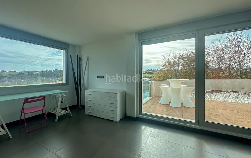 Foto fa63f127-a143-4149-b99f-12b8a9b02293. Chalet  individual situado en maoño en Maoño - Azoños Santa Cruz de Bezana