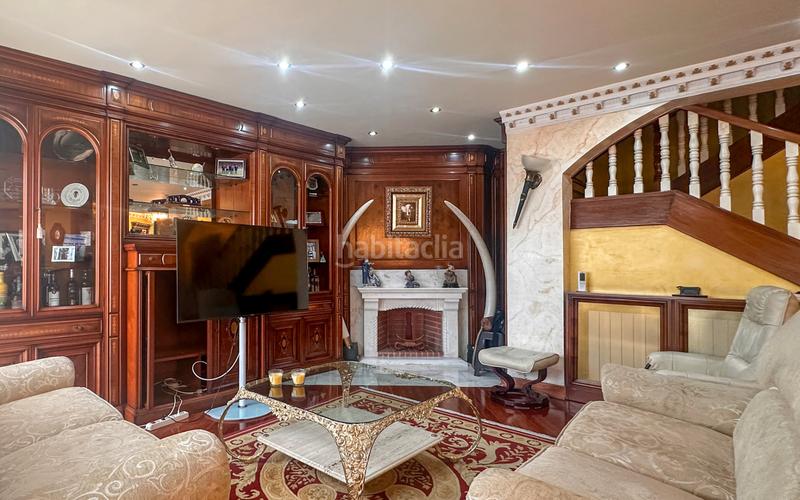 Foto 2ed8b681-8dd7-4254-bbff-f1a8c495c1cb. Xalet amb xemeneia calefacció aparcament piscina a Santa Cruz de Bezana