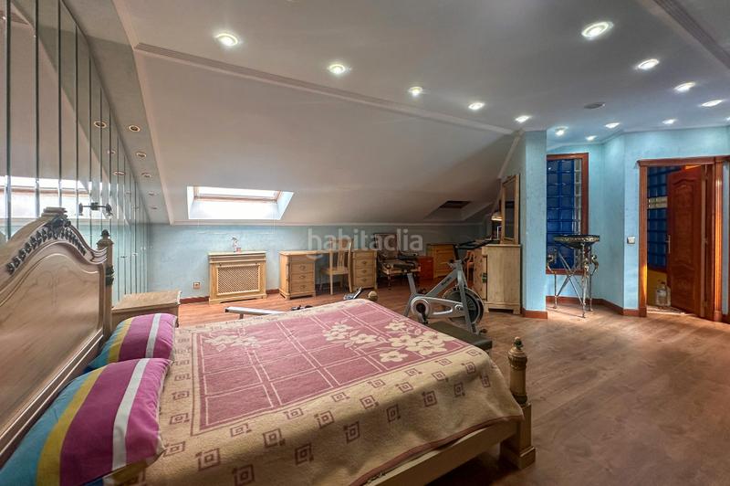 Foto 4a19d7bb-f33c-4e23-ae15-f4900a12bf9a. Xalet amb xemeneia calefacció aparcament piscina a Santa Cruz de Bezana