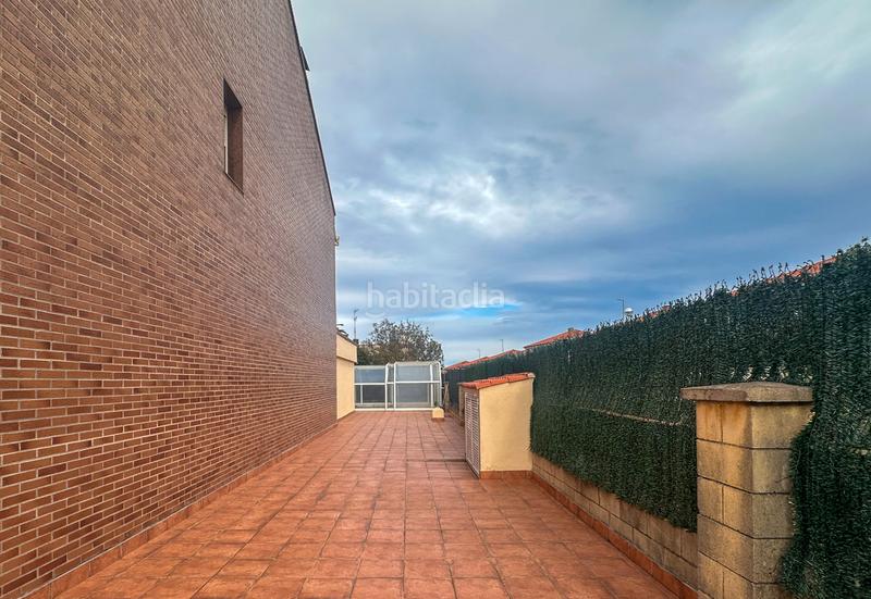 Foto 8c8af8f9-126b-4229-8e41-5b8675cfd186. Xalet amb xemeneia calefacció aparcament piscina a Santa Cruz de Bezana