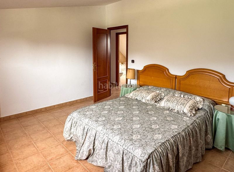 Foto 76fc7c68-c33d-4576-9249-56d73eb65c49. Xalet amb aparcament a Alfoz de Lloredo