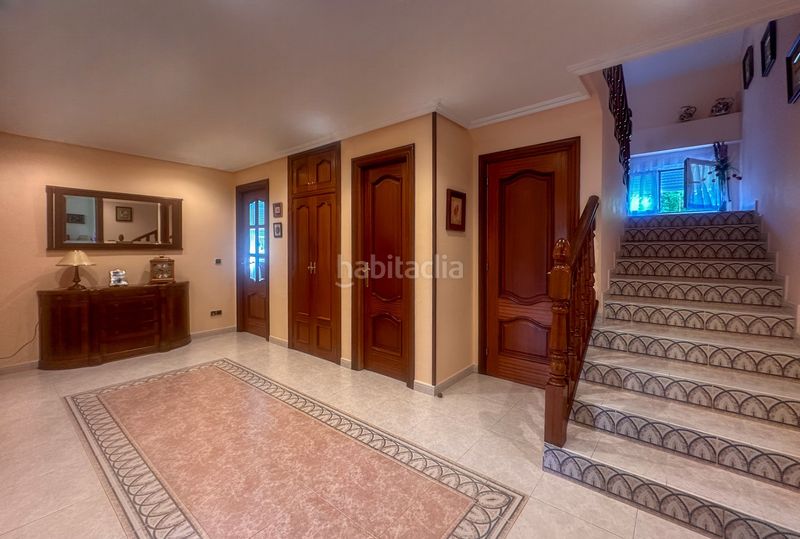 Foto 3a9957f4-a882-4b1f-bb6c-a5240a34d175. Chalet exclusiva. chalet independiente con parcela de 1.653 m² en Camargo