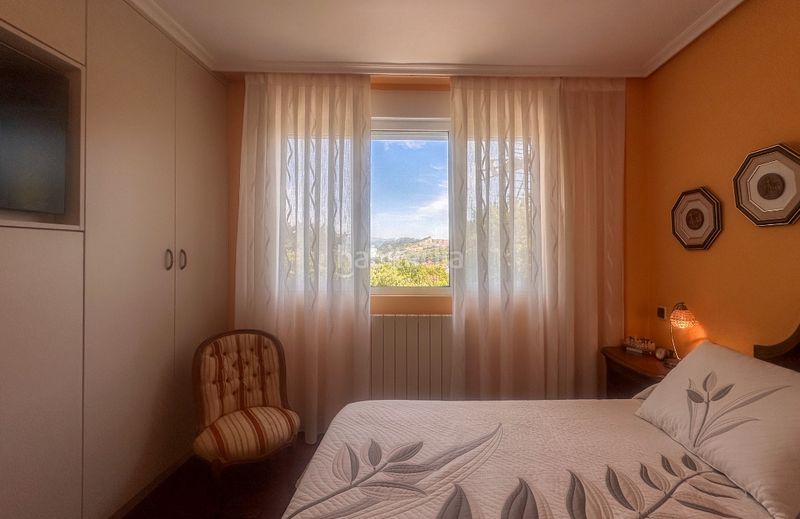 Foto 88070e92-b50f-4b65-a602-9111dbd7d76c. Chalet exclusiva. chalet independiente con parcela de 1.653 m² en Camargo