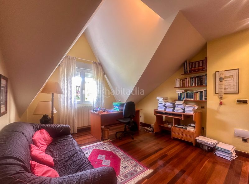 Foto 8c1cd5e8-78eb-4311-b898-c7b742d70f8e. Chalet exclusiva. chalet independiente con parcela de 1.653 m² en Camargo