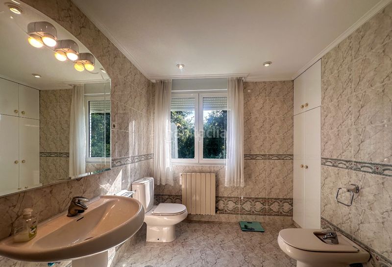 Foto b6724f63-2f56-440c-83b6-ea3e773b0413. Chalet exclusiva. chalet independiente con parcela de 1.653 m² en Camargo
