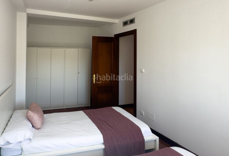 Foto e0163101-8a61-441d-a532-c95528440177. Pis a Alfoz de Lloredo