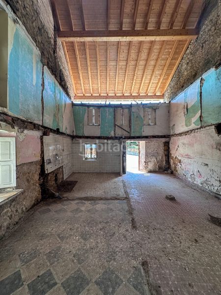 Foto 36e13a03-589e-4822-9342-c2a0b2fa26e3. Casa aparellada a Castañeda