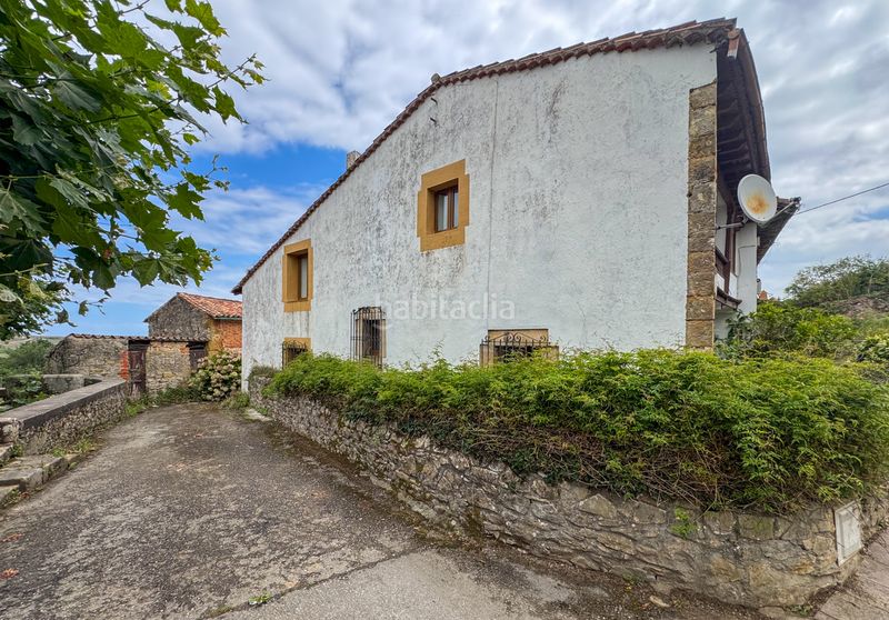 Foto 6c01ef2a-3aff-4f58-ba99-42c8ce592ae6. Casa amb calefacció a Alfoz de Lloredo