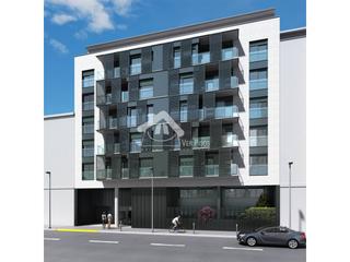 Pis a Barcelona 44. Venta de piso en girona capital  barri vell