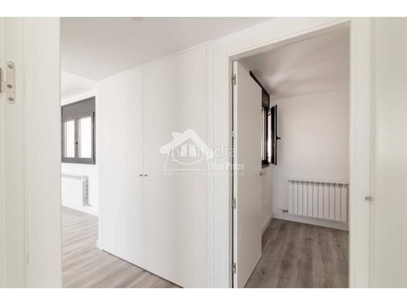 Foto b04422e8-33e9-42d4-9ac6-d88677d3a5f0. Ático atico en venta en centre en Eixample Nord Girona