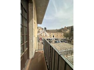 Edifici a Bellmirall 2. Edificio con licencia turistica