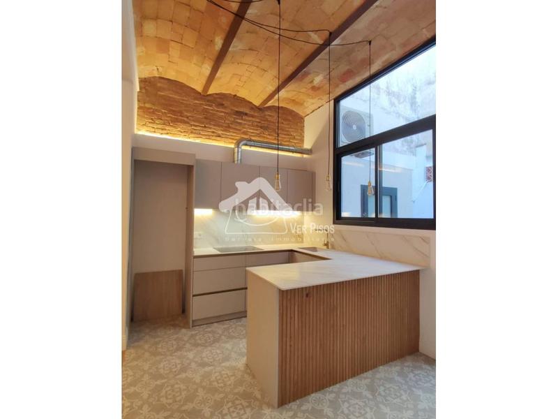 Foto 07206018-28c6-4d24-a66f-37b943b07de4. Piso Casagemes centre en Casagemes Badalona