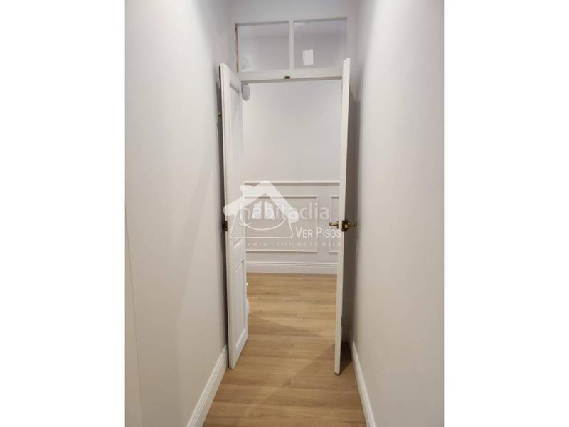 Foto 0bb13c22-83fe-4120-a273-6275d085ee49. Piso Casagemes centre en Casagemes Badalona