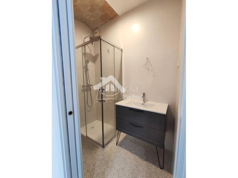 Foto 4ae88991-7658-44aa-822c-1dfd699d687b. Piso Casagemes centre en Casagemes Badalona