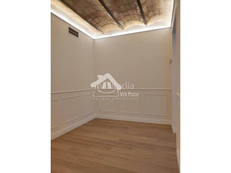 Foto 9bbcac08-14c7-4e86-940b-3537c21c22b9. Piso Casagemes centre en Casagemes Badalona