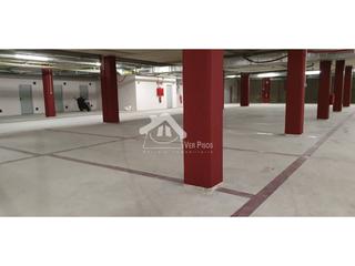 Aparcament cotxe a Saladrigas 6. Passatge saladrigas n 4