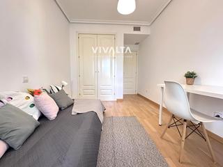 Piso  Murillo. Precioso bajo con jardín en somosaguas