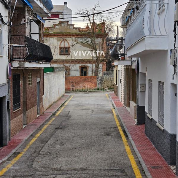 Foto b840e7c7-ca0f-4ef9-bec9-0796f3db5a5d. Terreno residencial parcela de 300 m2 urbanizable en Valdemoro