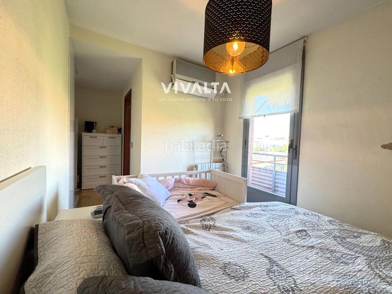 Foto 4975cb8f-8684-4821-8e94-2ce11468c874. Etagenwohnung mit heizung parking in San Fermín Madrid