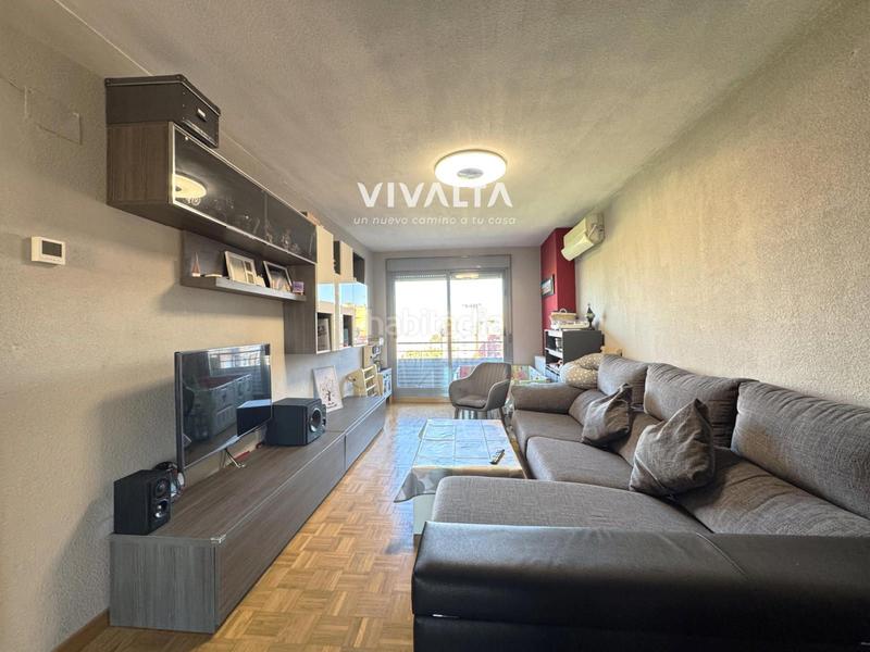 Foto 4e148e3c-d043-41f3-ad2d-5f3c521e4b16. Etagenwohnung mit heizung parking in San Fermín Madrid