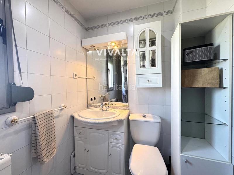 Foto 5f90dc44-0c5b-4eb2-8f07-fd0474e2f767. Etagenwohnung mit heizung parking in San Fermín Madrid