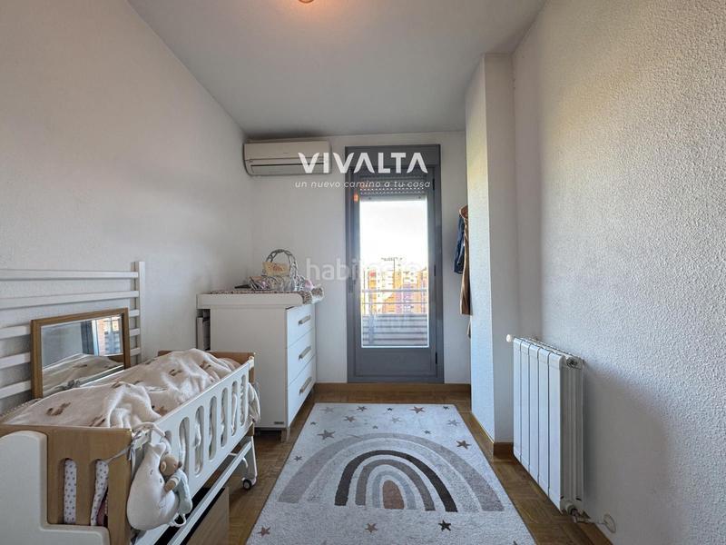 Foto 62cbefd8-522d-4671-b5ee-2a8001518d67. Etagenwohnung mit heizung parking in San Fermín Madrid