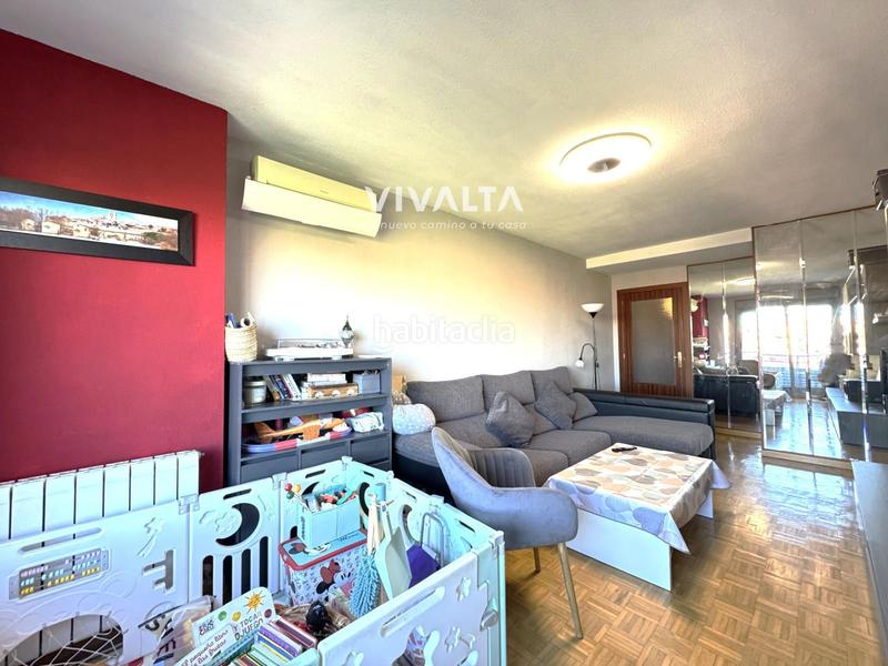 Foto 75603bb8-4767-4abd-8ff2-37faa27844d1. Etagenwohnung mit heizung parking in San Fermín Madrid