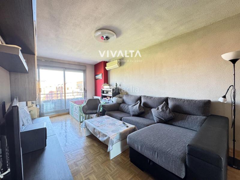 Foto 8303630e-75a3-4833-8b6e-defdca709a66. Etagenwohnung mit heizung parking in San Fermín Madrid