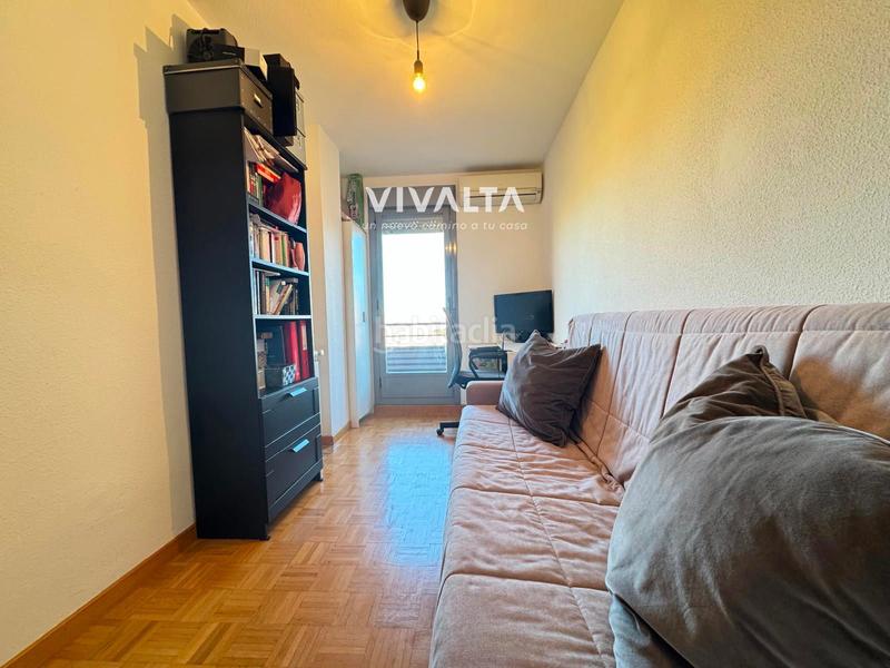 Foto bb438aca-0b34-4f60-9de2-87b7cb9be38e. Etagenwohnung mit heizung parking in San Fermín Madrid