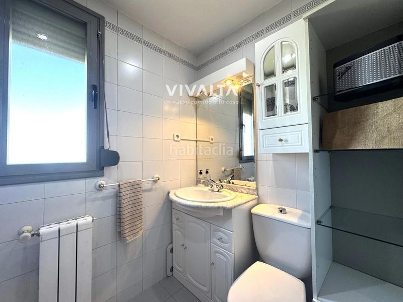 Foto ffadca42-b110-40ee-8ab4-6bfa744085e9. Etagenwohnung mit heizung parking in San Fermín Madrid