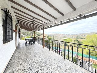 Casa  Urbanizaci�n valdeperales de abajo. Expectacular casa en perales de taju�a