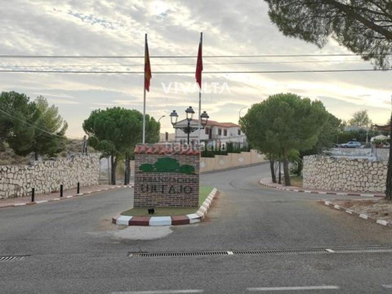 Foto 5e2d37e5-b119-429d-91b4-6b5b56ce0ad8. Finca rústica a Colmenar de Oreja