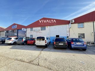 Industrial building  Canteras. Taller de chapa y pintura