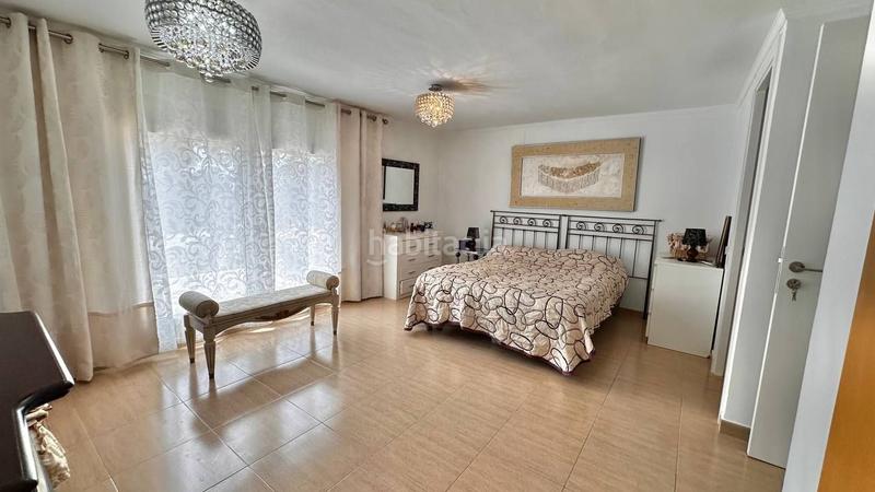Foto 82aeff9d-a41f-4652-8927-29cece2ef5bd. Casa chalet adosado en venta en carretera del far en Salou