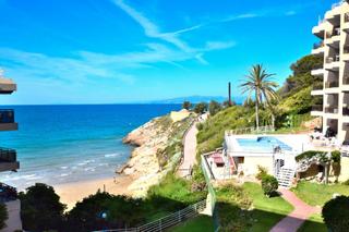 Pis a Mar i Camp - Platja dels Capellans. Primera linea con vista al mar  salou