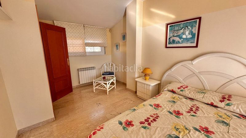 Foto be1f8090-c292-4a86-829d-1d9812642c14. Casa adossada amb calefacció aparcament piscina a Cambrils