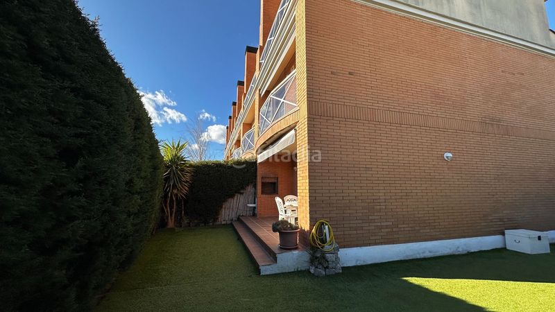 Foto fa4f7a4e-d56c-470c-a513-e11cdbd942e6. Casa adossada amb calefacció aparcament piscina a Cambrils